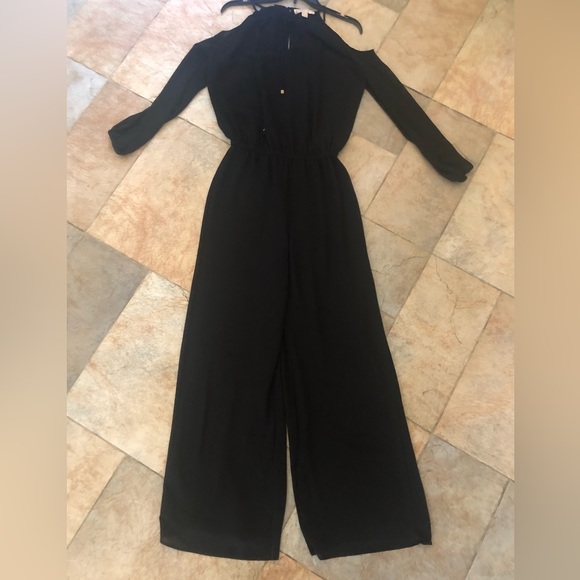 🖤MICHAEL KORS Elegant Long Slv Cold Shouldr Full-Length Flare Leg Pant Jumpsuit - Picture 2 of 13